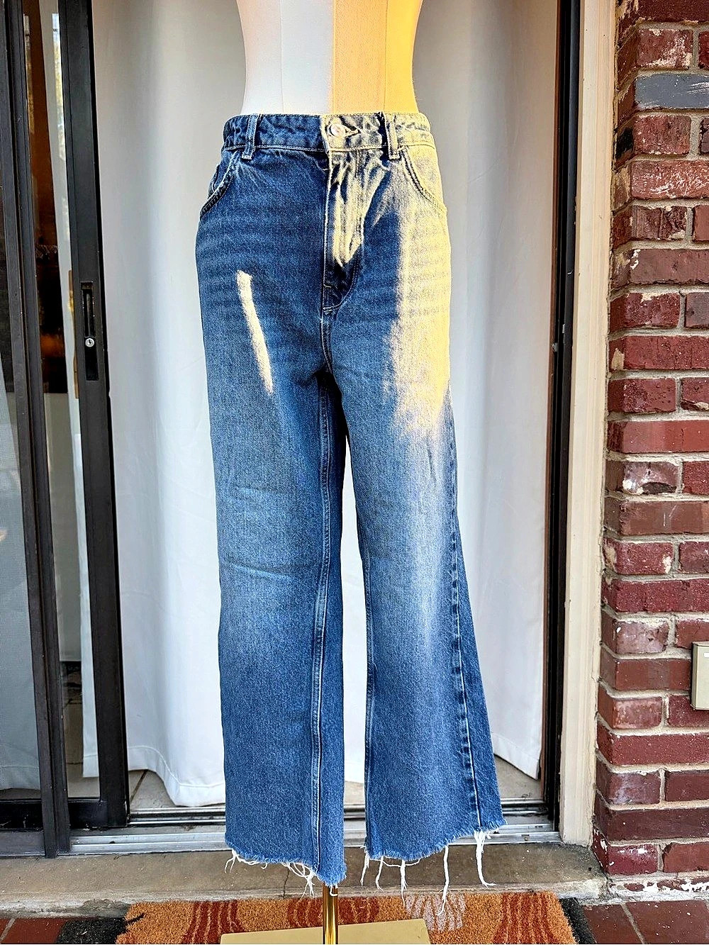 ZARA Straight Leg Distressed Jeans in Medium Blue Wash
